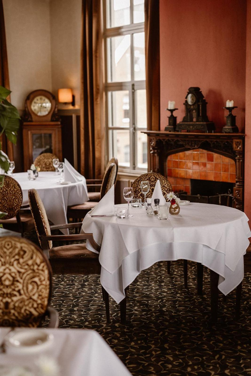 סכונהובן Hotel Restaurant Belvedere מראה חיצוני תמונה